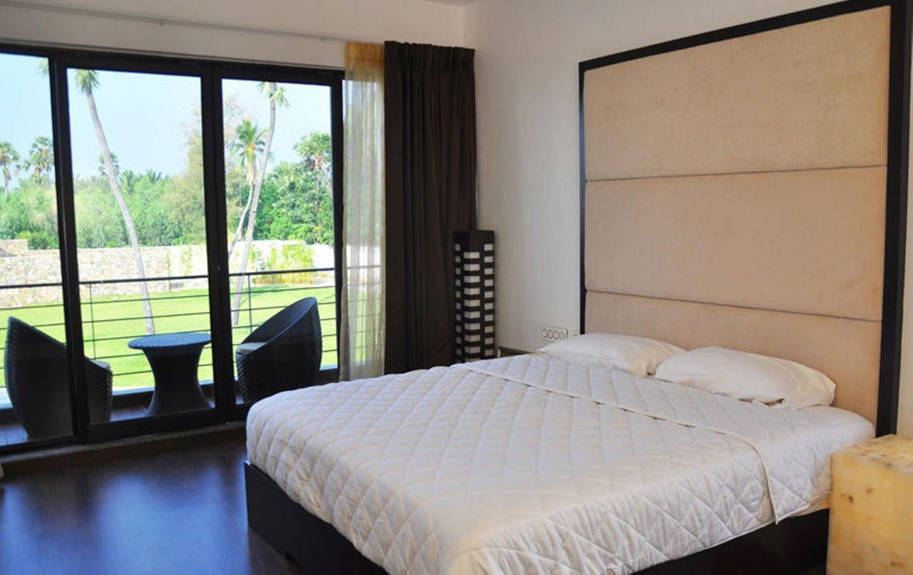 Anora Beach Resort Mahabalipuram Kūvattūr Eksteriør bilde